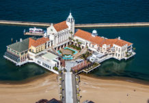 Fukuoka City Beach Park & Momochi Seaside Park