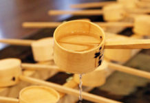 How To Visit a Shinto Shrine (Jinja) How to visit a shinto shrine