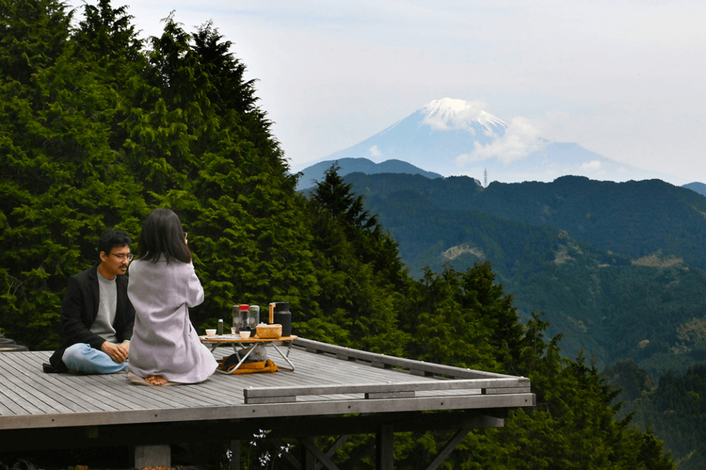 Enjoying tea at one of the green tea fields of Shizuoka