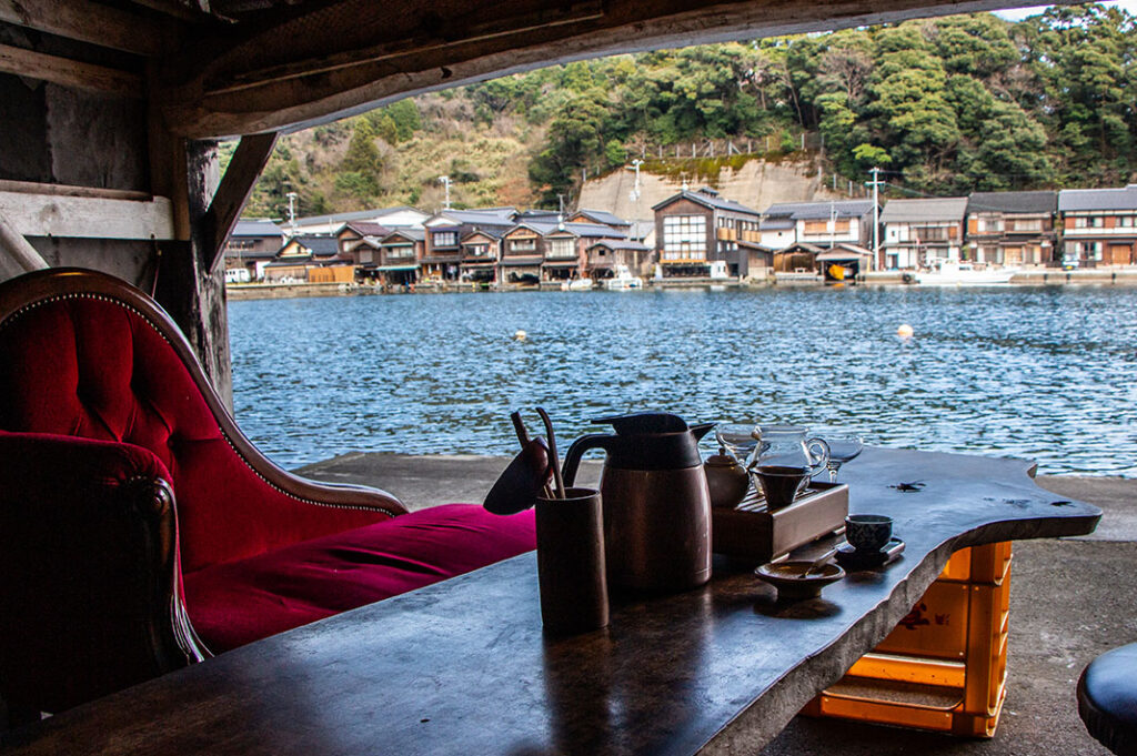 Located on Ine Bay in Kyōto, Chinzao is a rustic Taiwanese Tea House with a killer view of Ine's famous funaya boat houses.